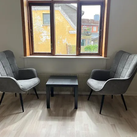 Guest house Folsted - Vaerelse 201 Fri Parkering Bindslev